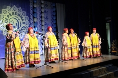 Вокальный ансамбль «Зарницы» 1.	Песня «Песня о Родине» 2.	Песня «Русская глубинка»  руководитель Левина Людмила Николаевна МКУК «Русскинской ЦДиТ» с.п. Русскинская